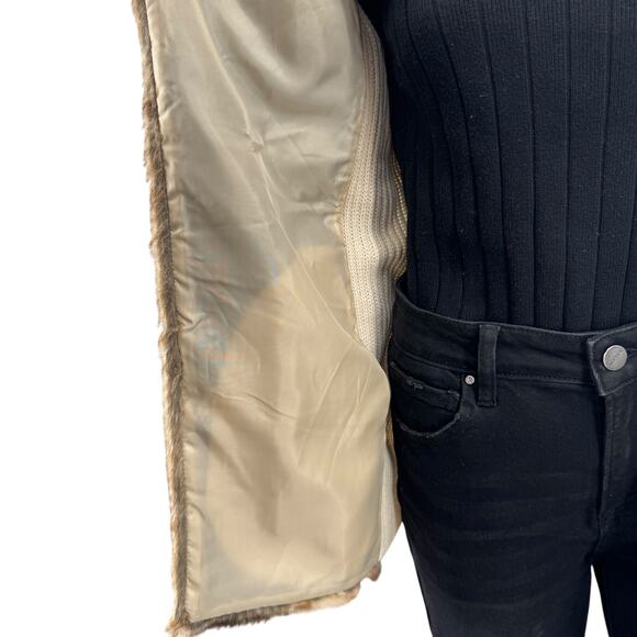 Liz Claiborne Womens Faux Fur Sweater Vest with Knit Back Size S Pockets - Picture 7 of 13